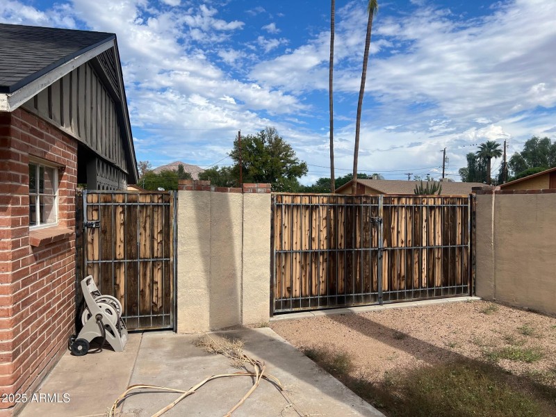 RV GATE and Parking rear