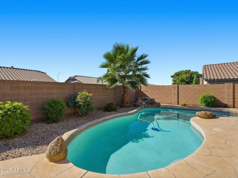 49-web-or-mls-049_ListerPros