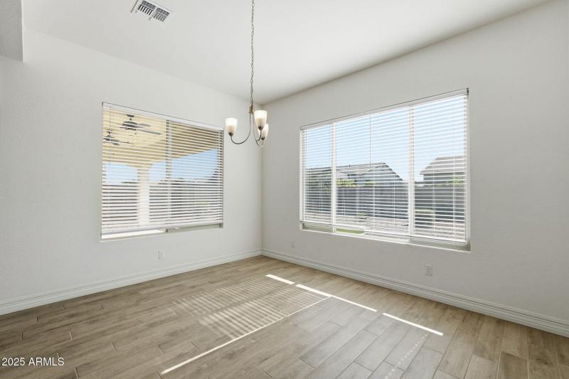 23-web-or-mls-022_ListerPros