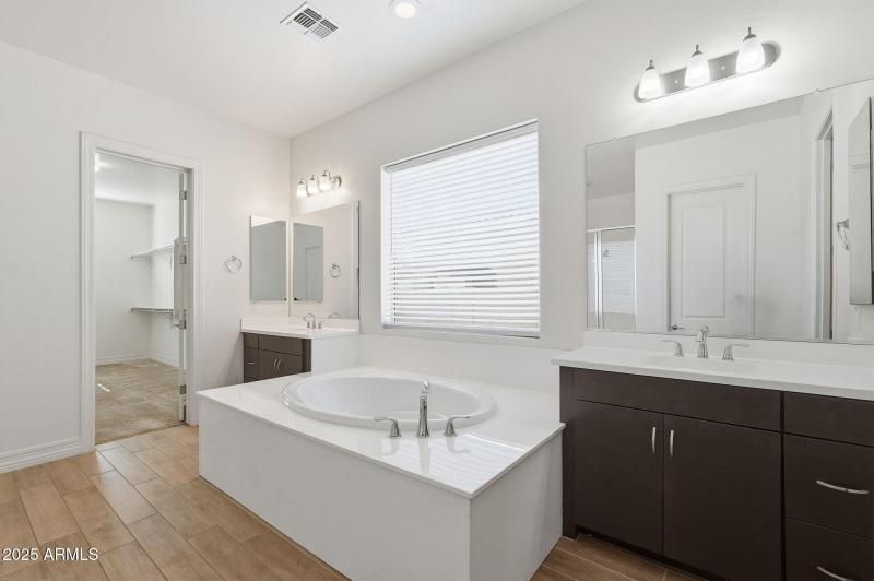 45-web-or-mls-044_ListerPros