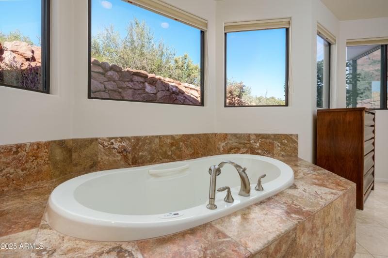 207 Munds Mountain Cir Sedona AZ-48