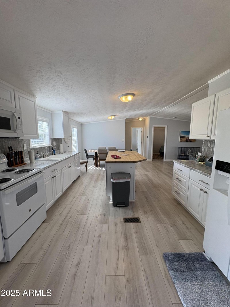 Photo Nov 07 2025, 12 18 27 PM