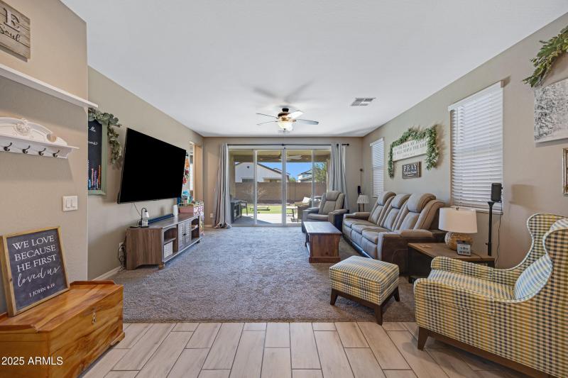 19673 W Montecito Ave-13