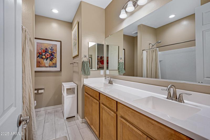 19673 W Montecito Ave-18