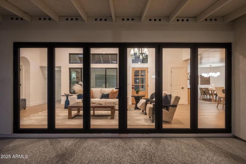 5744 E Marconi Ave - 08