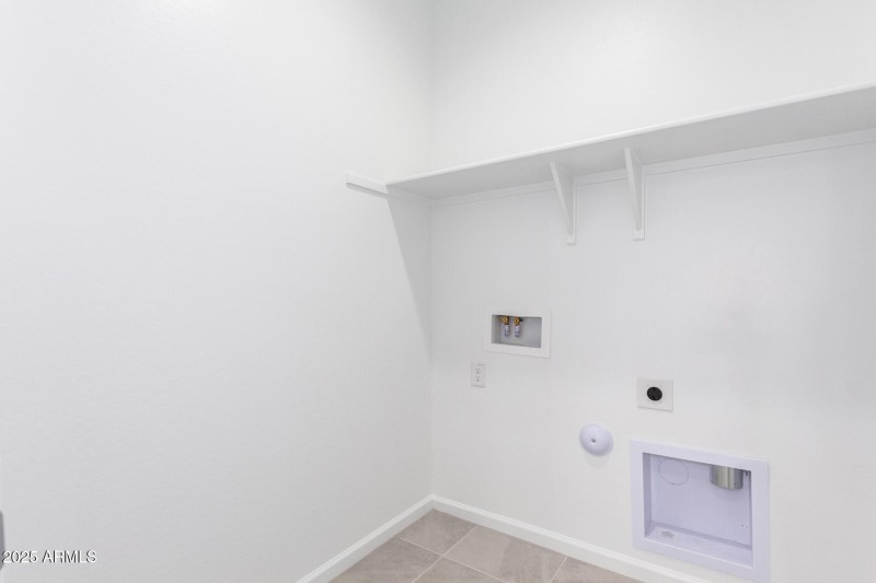 0023-24 - Marguerite