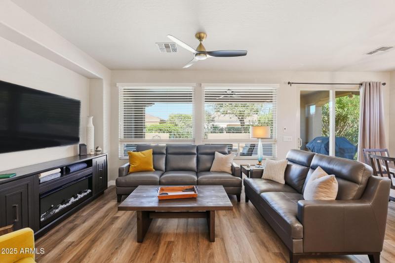 4-web-or-mls-004_ListerPros (2)