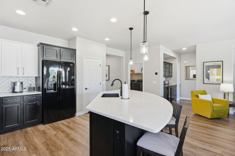 6-web-or-mls-006_ListerPros (2)