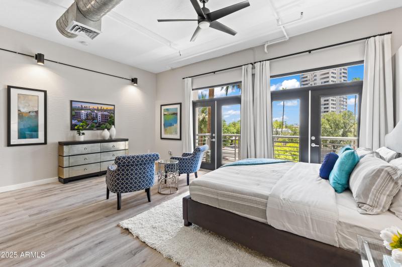 914 Osborn #208---28