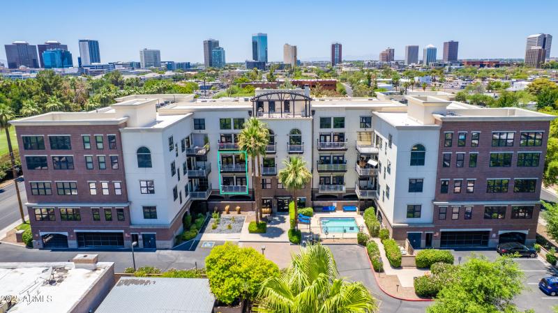 914 E Osborn #208-39