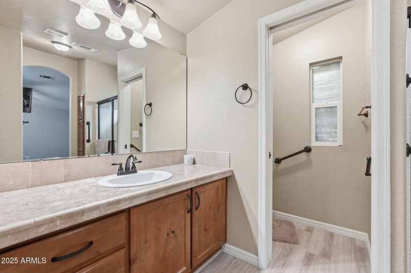 38-web-or-mls-038_ListerPros