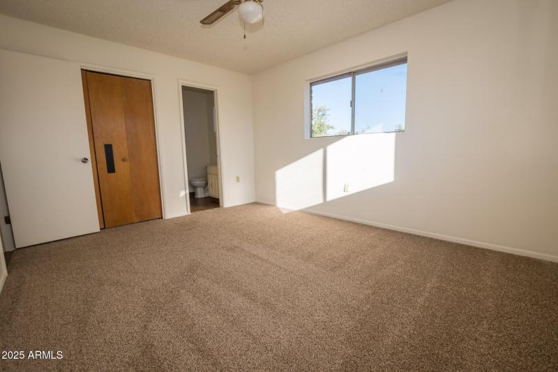 597 Hegge Dr 11-08-2025 (29)