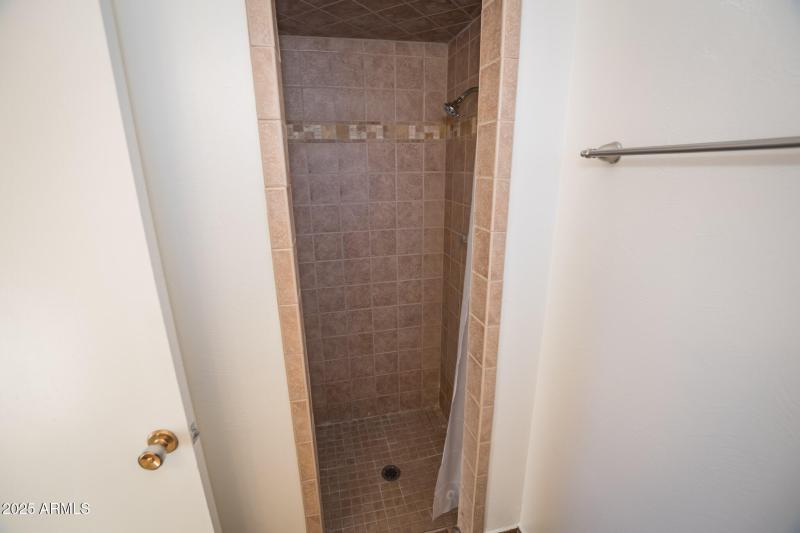 597 Hegge Dr 11-08-2025 (33)