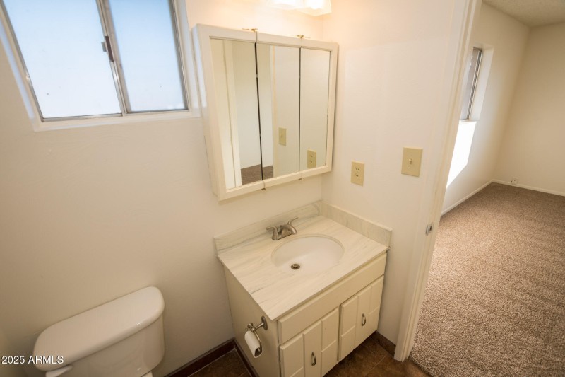 597 Hegge Dr 11-08-2025 (34)