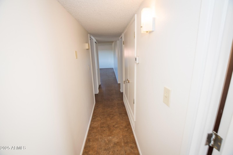 597 Hegge Dr 11-08-2025 (38)