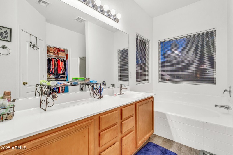 8440 E Edgewood Ave-19_(2048)