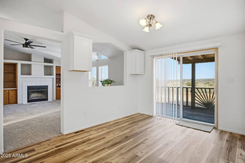 8476PuebloLn-SnowflakeAZ-9