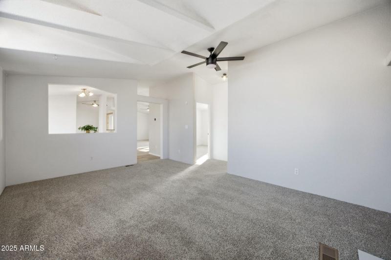 8476PuebloLn-SnowflakeAZ-11