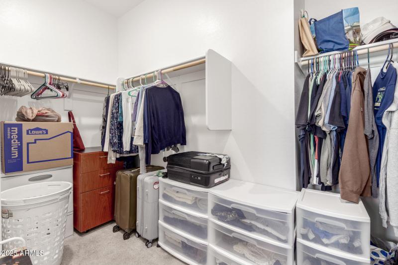 Sellers Suite Spacious Clost