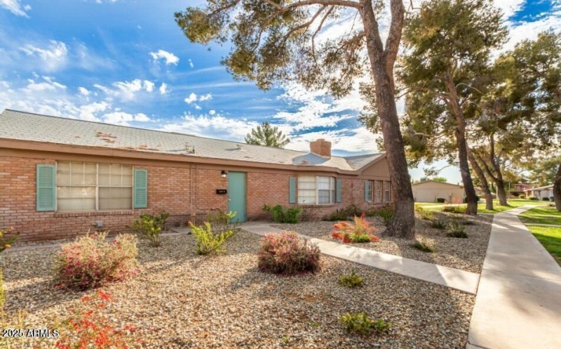 20251011001105128671000000-o