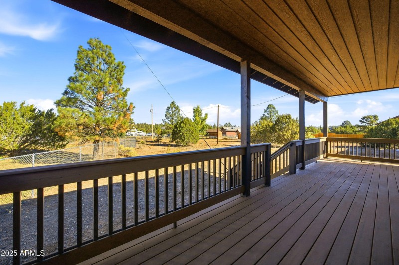 2224MeadowLn-HeberOvergaard-AZ-21