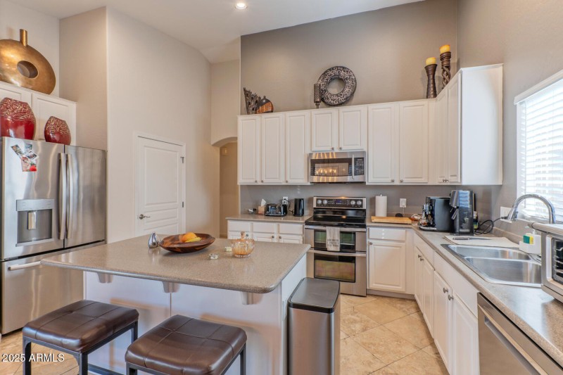 4601 East Pinnacle Vista Drive-large-006