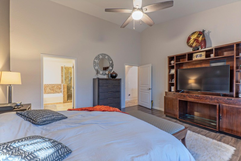 4601 East Pinnacle Vista Drive-large-011