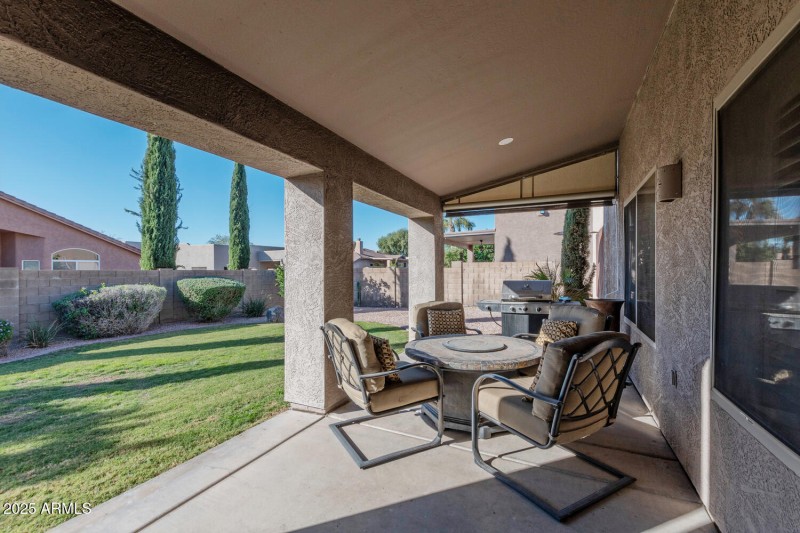 4601 East Pinnacle Vista Drive-large-018