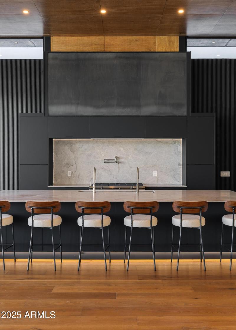 12-6026 E Pershing Dr_12