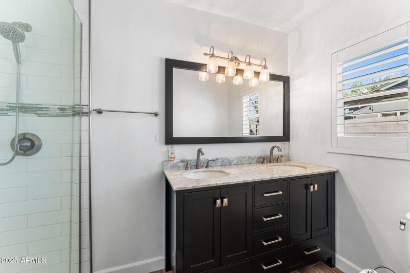 10-web-or-mls-DSC08765