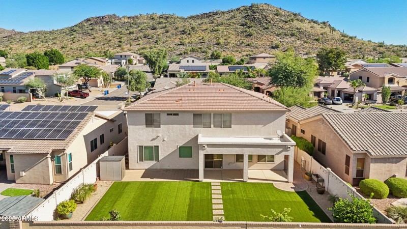 148-web-or-mls-N Hackberry Dr-S0811-062