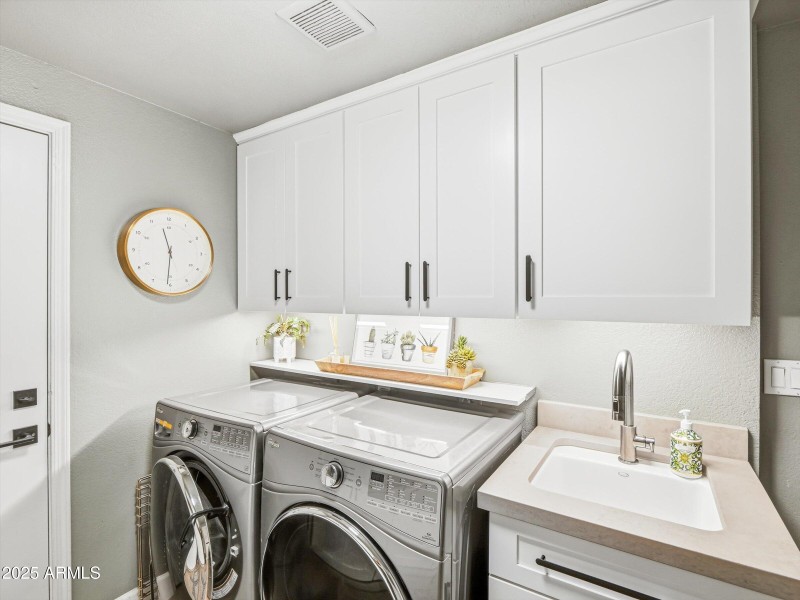 24-10178 E San Salvador Dr-24