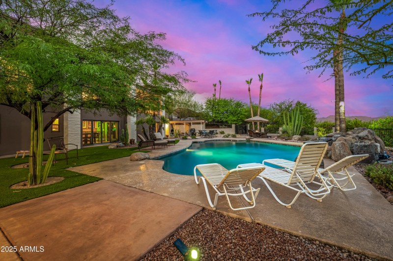 16557 E Nicklaus Dr Back Yard angle twil