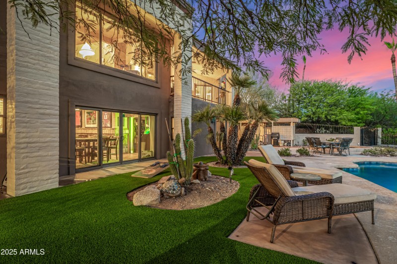 16557 E Nicklaus Dr Back Yard environmen