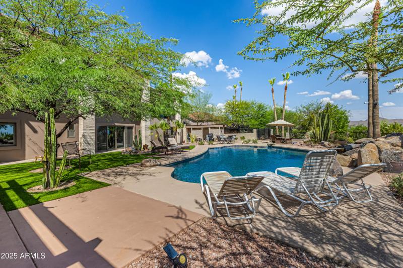 16557 E Nicklaus Dr Back Yard Oasis angl