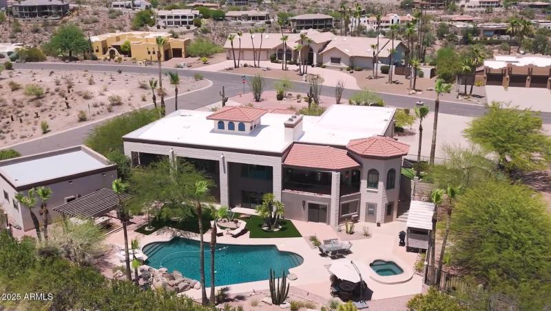 16557 E Nicklaus Dr Aerial from SE