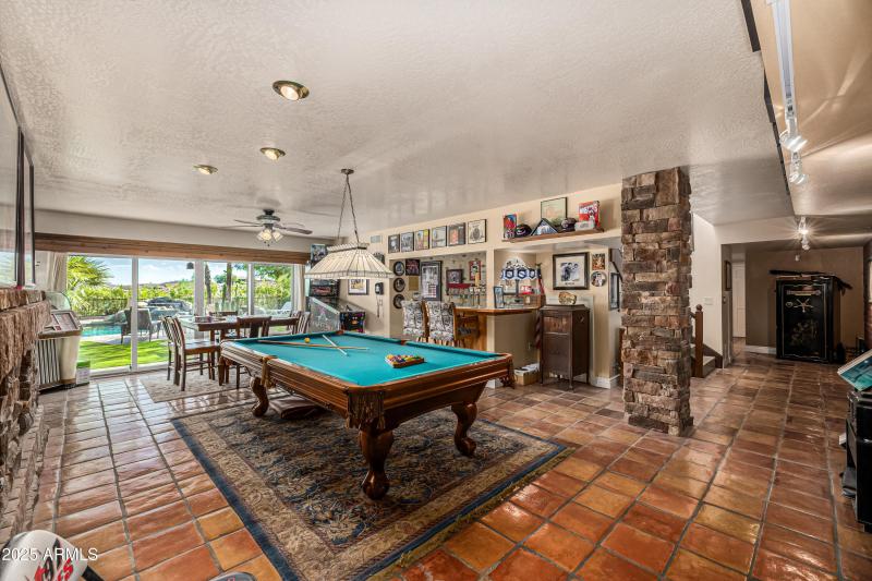 16557 E Nicklaus Dr Game Room : Bonus a