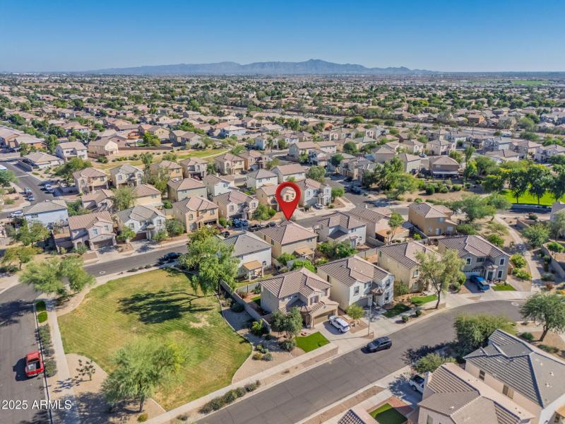 42-web-or-mls-2524 S 89th Lane-42