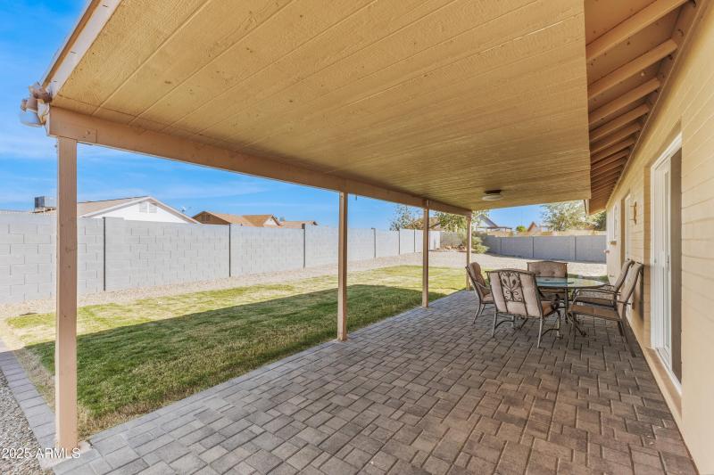 6102 E Fairfield St-32