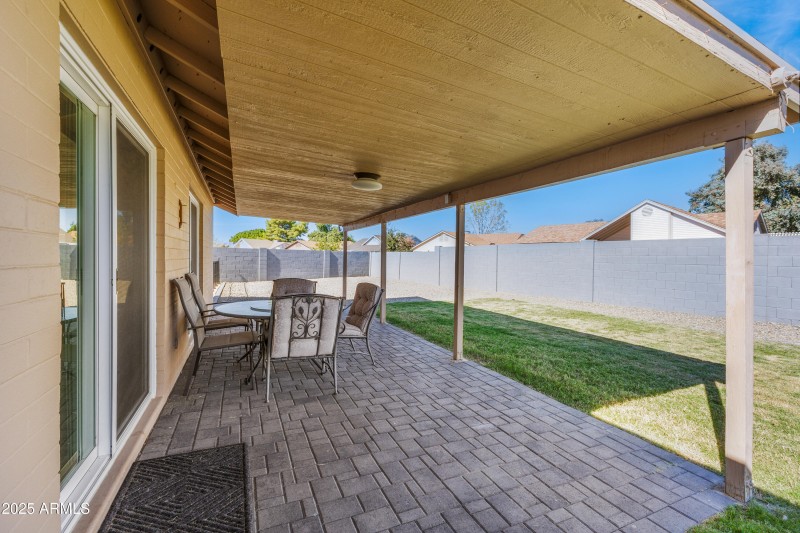 6102 E Fairfield St-28