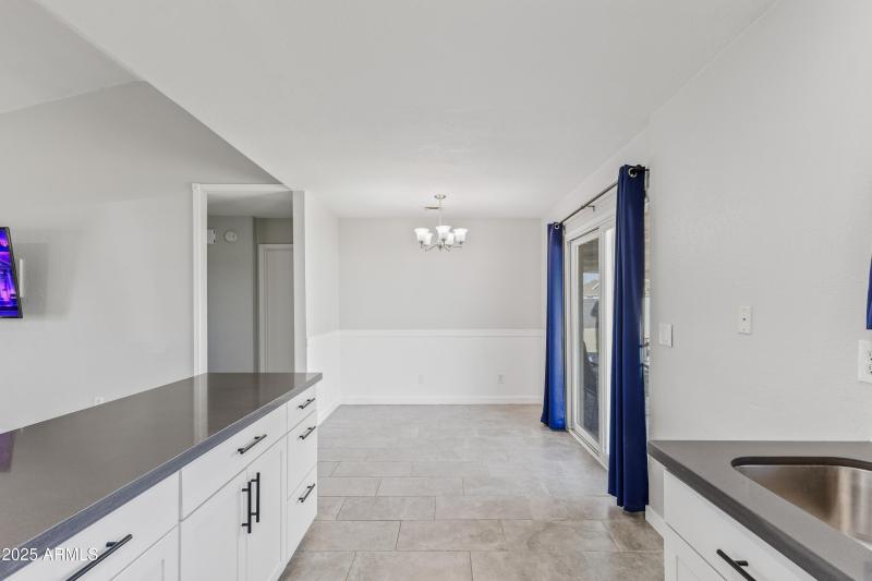 6102 E Fairfield St-14