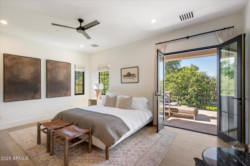 Guest suites are all extra large