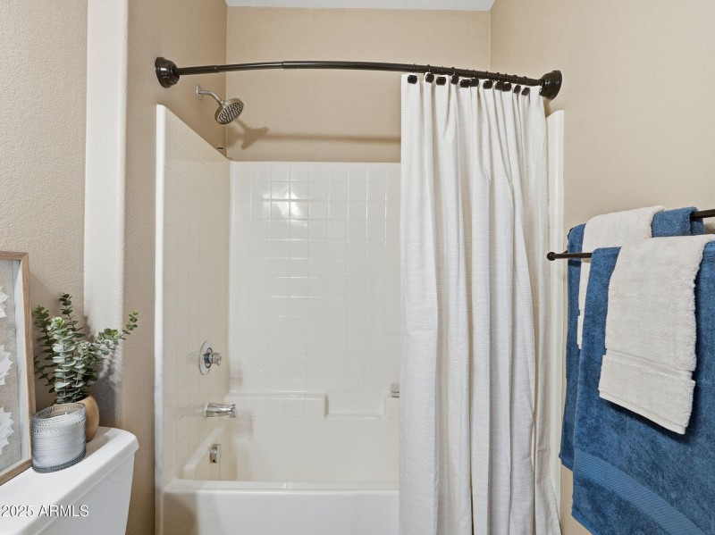 27-web-or-mls-028_ListerPros