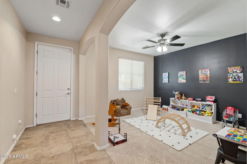 6919 S 71st Drive, Laveen AZ 85339