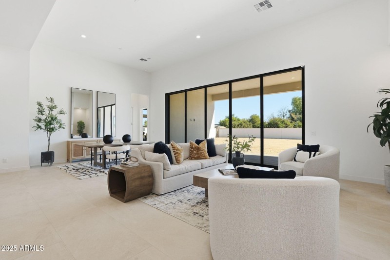 8-web-or-mls-008_ListerPros