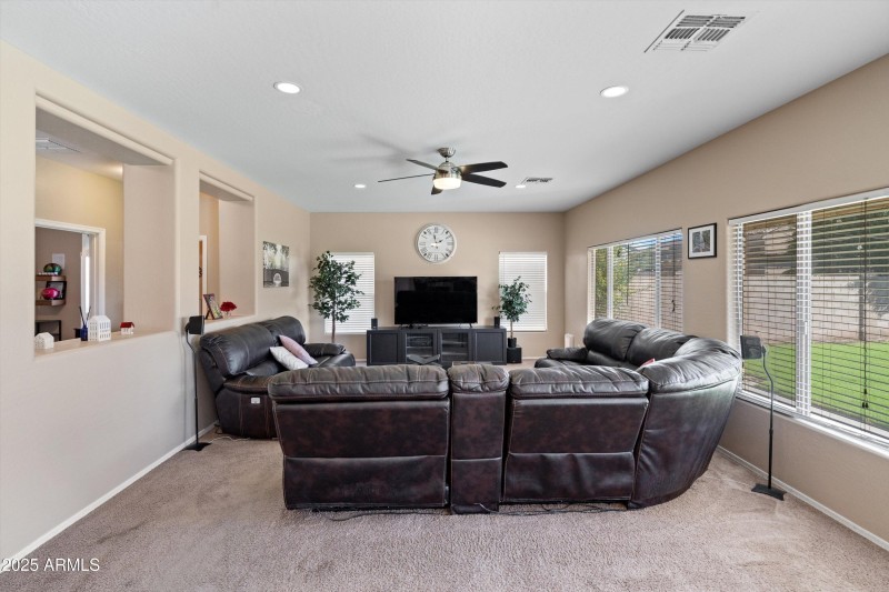 17-Family Room