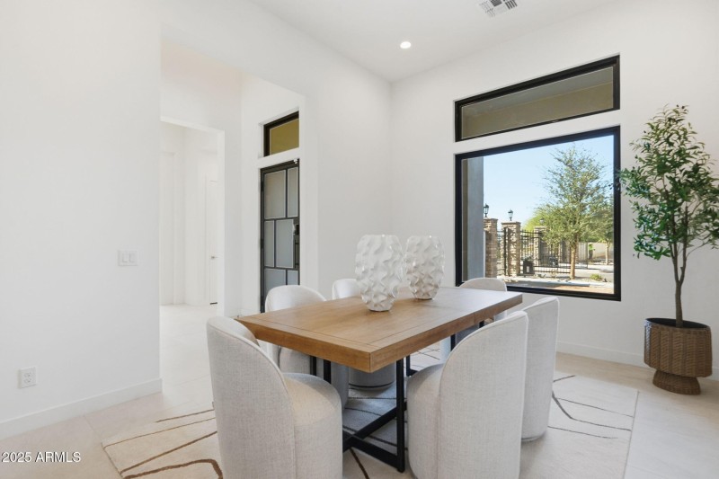 17-web-or-mls-017_ListerPros