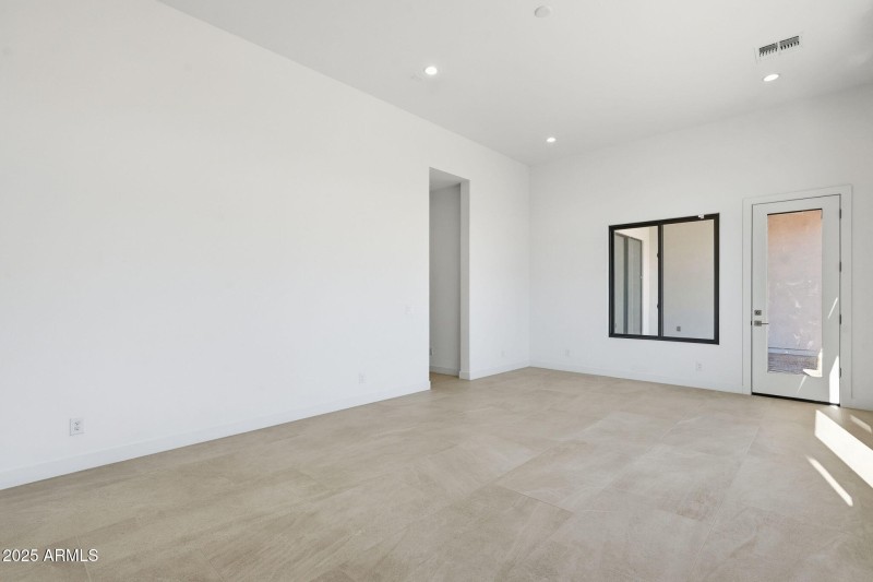 35-web-or-mls-035_ListerPros