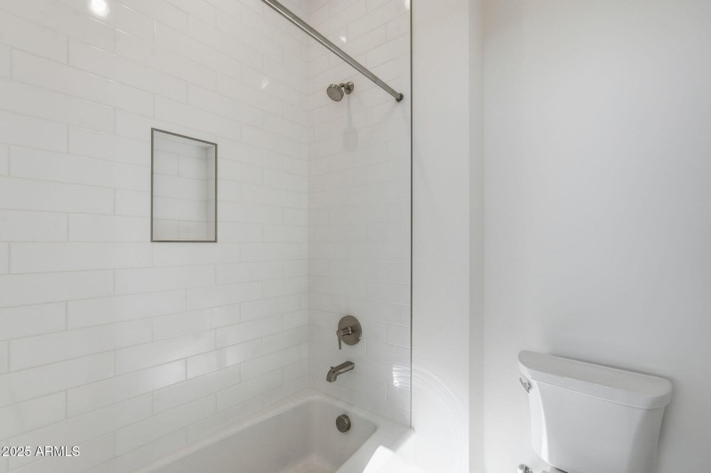 46-web-or-mls-046_ListerPros