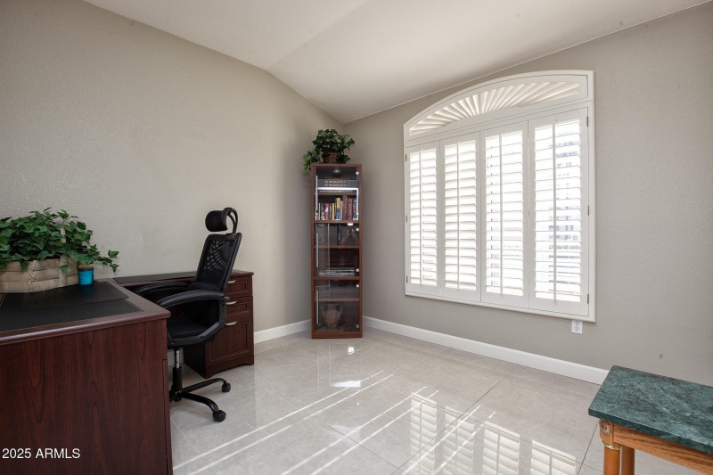 018_14416WRobertsonDr